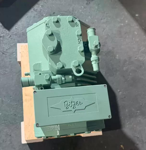 Semi-hermetic Reciprocating Compressor 2FES-2Y-40S