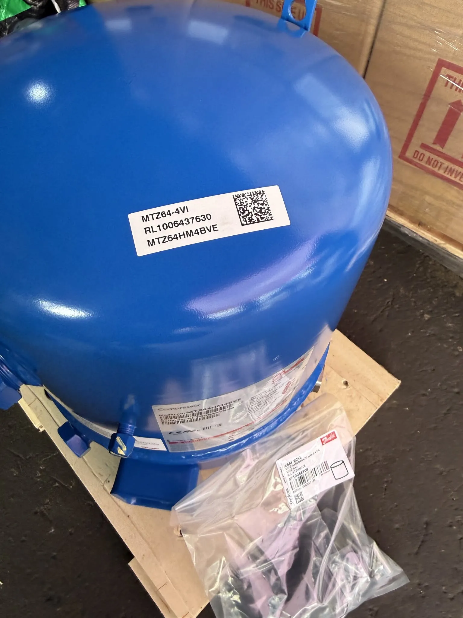 Danfoss Maneurop Reciprocating Compressor MTZ64HM4BVE | 5HP Hermetic Refrigeration Motor